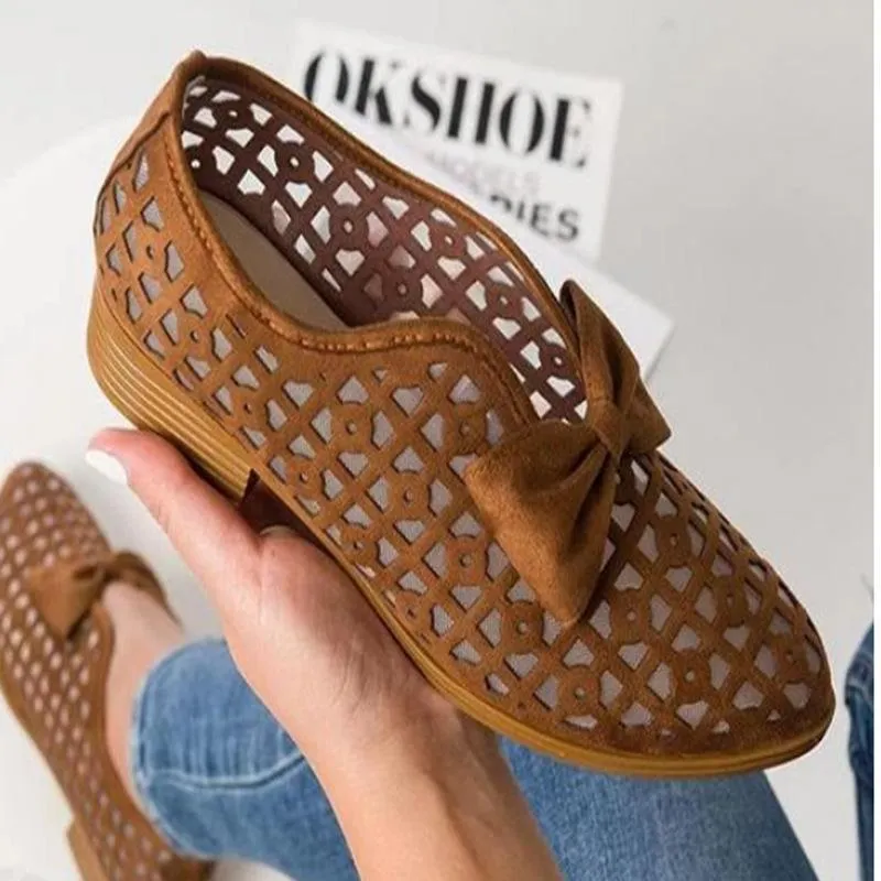 Chicvane Hollow Bowknot Breathable Pointed Toe Chunky Heel Loafers