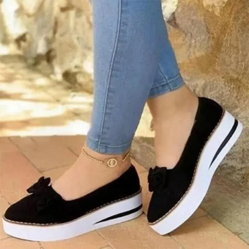 Chicvane Suede Pointed Toe Bowknot Loafers Platform Shoes