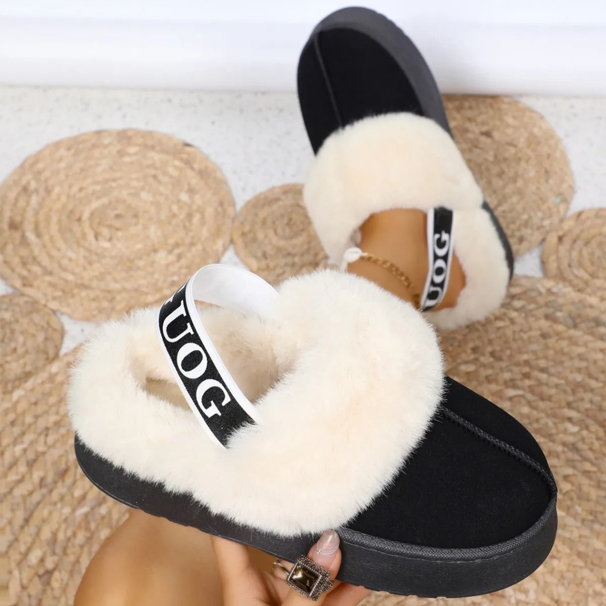 Low Top Fashion Thick Sole Warm Elastic Band Slip-On Casual Winter Shoes