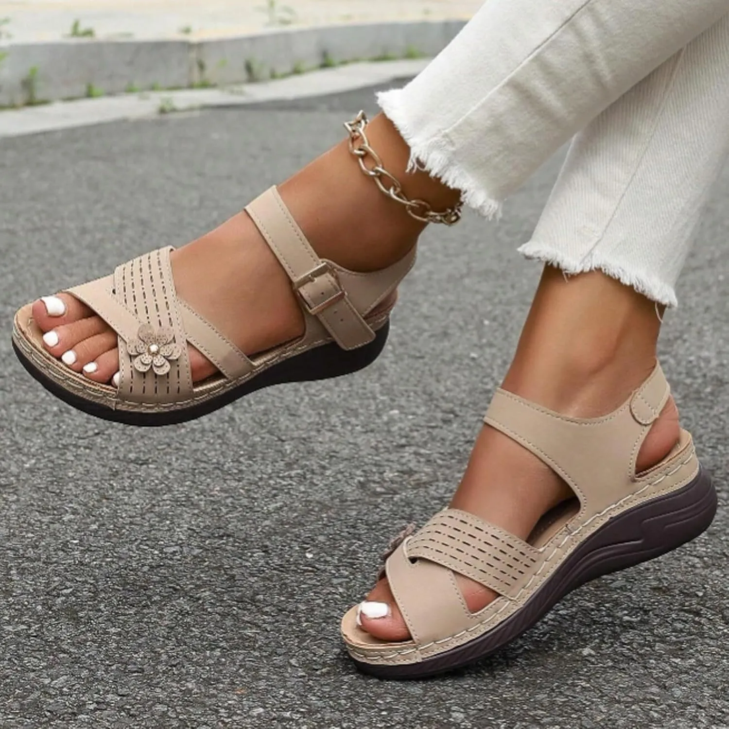 Orthopedic Wide Sandals for Women 2025 Dressy Strappy Arch Support Flat Wedge Sandals Walking Women Open Toe Ankle Strap Comfortable Platform Slip-On Shoes for Summer Beach Casual
