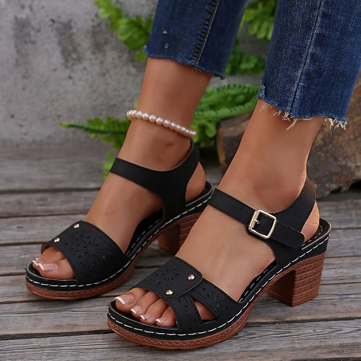 Sandals for Women 2025 Suede Platform Chunky Heel Retro Sandals with Adjustable Buckle Fashion Platform Block Heels