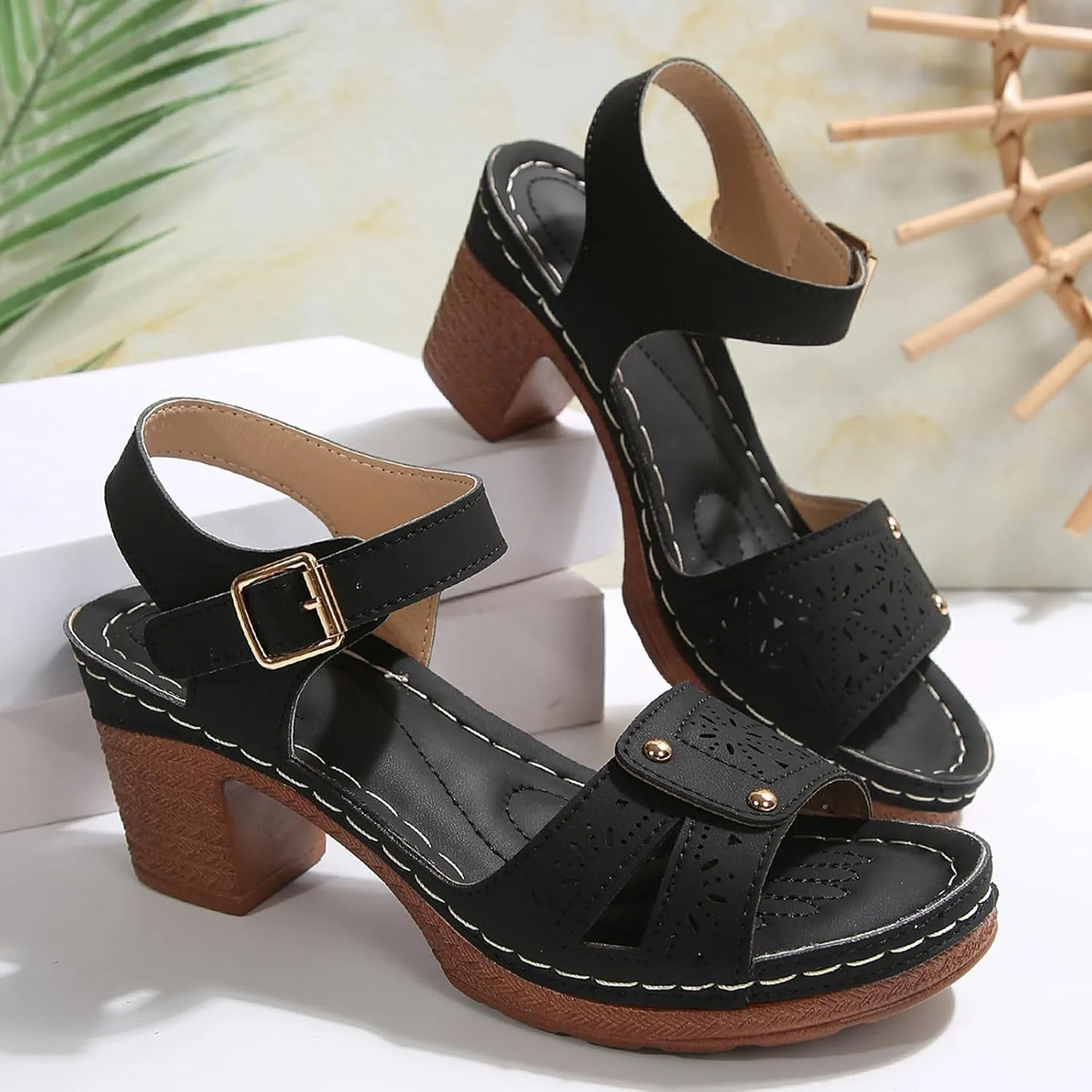 Sandals for Women 2025 Suede Platform Chunky Heel Retro Sandals with Adjustable Buckle Fashion Platform Block Heels